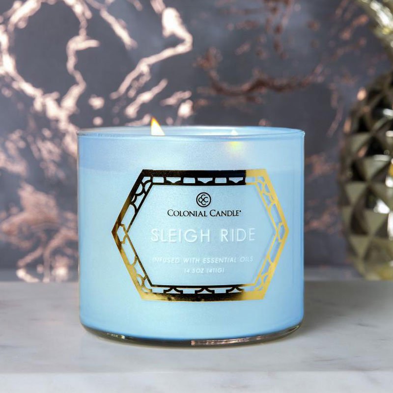 Ароматическая свеча соевого цвета Sleigh Ride Colonial Candle