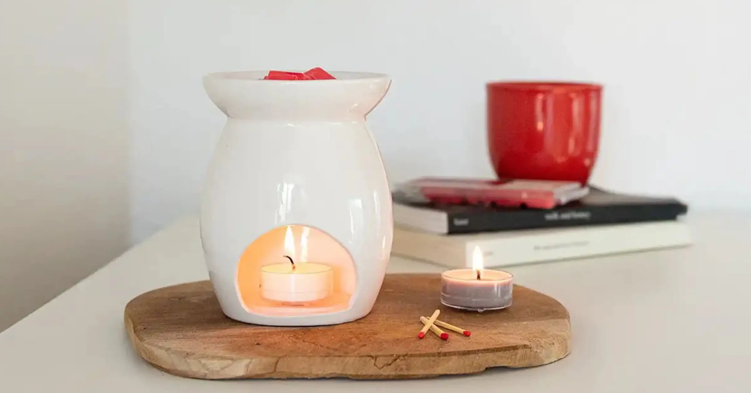 Duftwachs oder Duftkerze? Was ist besser für die Aromatherapie in Innenräumen geeignet??