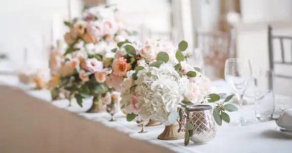 Welche Kerzen sollten Sie für Ihre Hochzeit wählen?