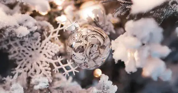 White Christmas - what candles and decorations to choose?