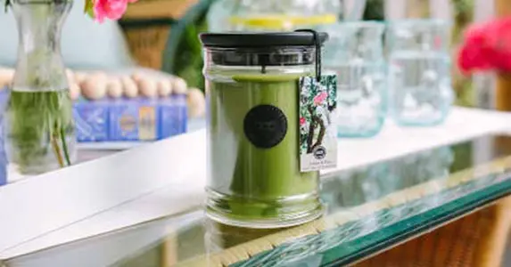 New fragrances of Bridgewater Candle Company candles and waxes for spring 2020!