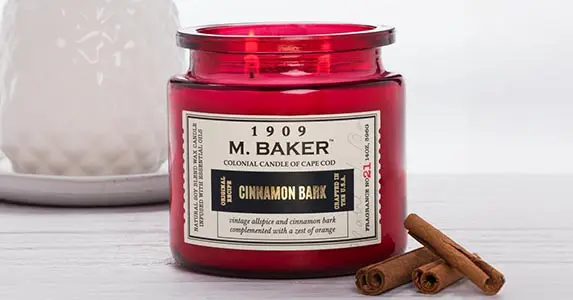 Cinnamon scented candles perfect for the upcoming holidays