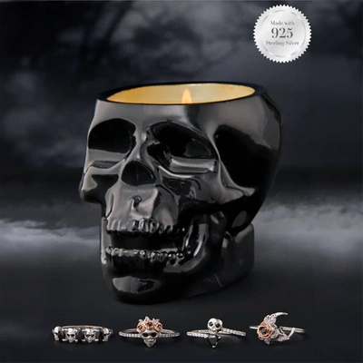 Jewelry candle black skull ring Charmed Aroma Halloween - Midnight Teakwood