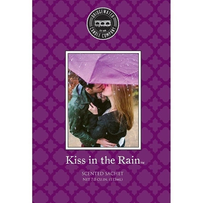 Vonný sáček Kiss In The Rain Bridgewater Candle