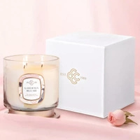 Lujosa vela perfumada Gardenia Blush Colonial Candle