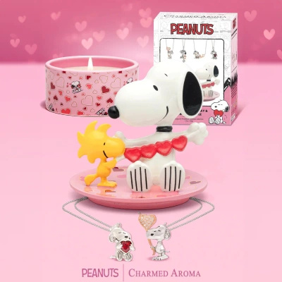 Kerze mit Schmuck Geschenk Halskette Snoopy and Woodstock Peanuts Charmed Aroma