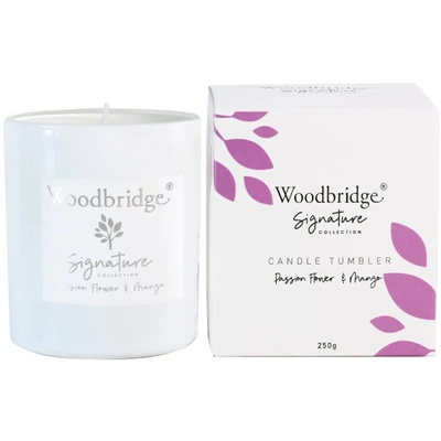 Scented gift candle exotic Passion Flower Mango 250 g Woodbridge